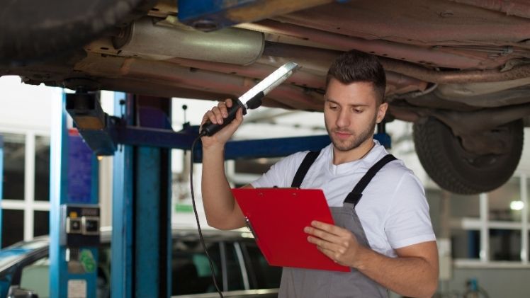 Things to Check Before Your MOT: A 15-Minute DIY Checklist