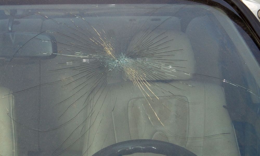 Will A Cracked Windscreen Fail An Mot?